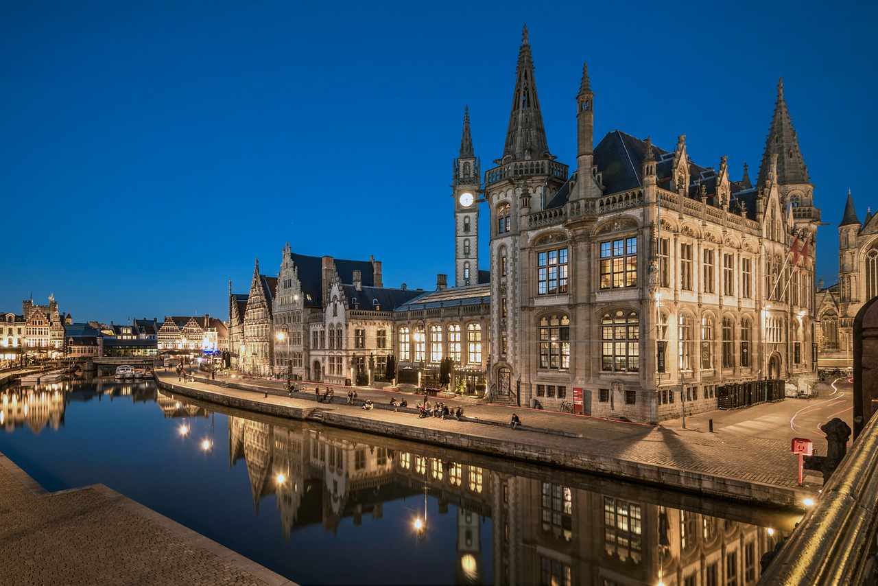 Belgien